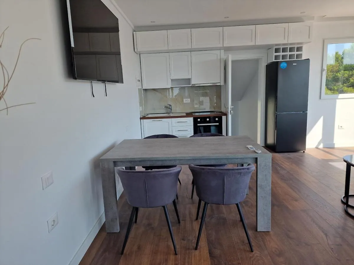 Apartment Villa Pearl Adriatic Coast 3 Golem  Albania